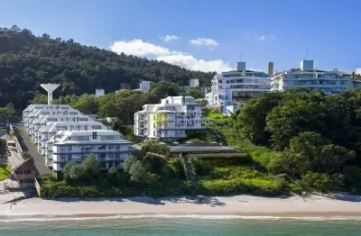 Apartamento à venda no yachtclub jurere, com vista mar! florianópolis-sc