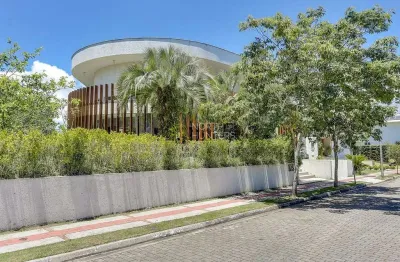 Casa à venda com 3 suítes em jurerê internacional, florianópolis