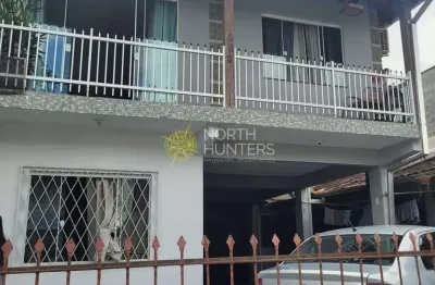 Casa com 10 quartos à venda na Rua Selma Doering Bruhns, Jardim Iririú, Joinville