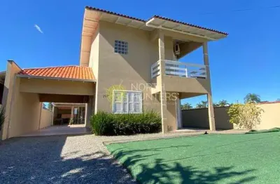 Casa com 2 dormitórios à venda, 215 m² por R$ 790.000,00 - Vila Nova - Joinville/SC