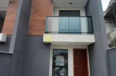 Casa com 3 quartos à venda na Rua Sidnei Costa dos Santos, Guanabara, Joinville