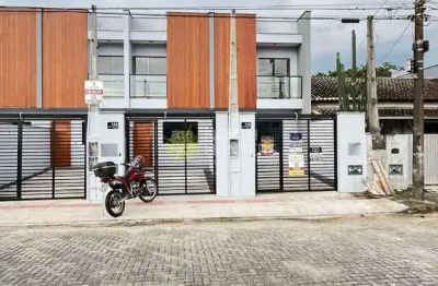 Casa com 2 quartos à venda na Rua Patrício Maia, Guanabara, Joinville