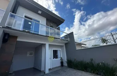 Casa à venda com porteira fechada. no bairro boehmerwald, joinville, sc