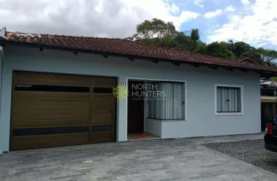 Casa à venda com 240m² construído. estuda permuta por casa na praia.  santa catarina, joinville, sc