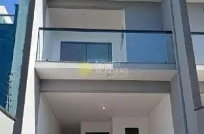 Casa com 3 quartos à venda na Rua Cristóvão Colombo, Floresta, Joinville