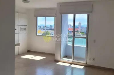 Apartamento à venda semi mobiliado no Bucarein, Joinville, SC