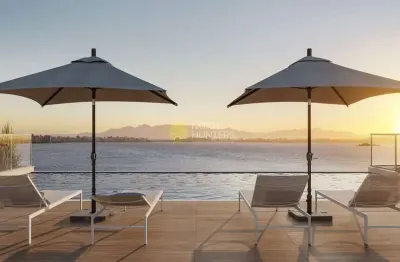 Lindo apartamento estilo casa à venda, Cacupé, Florianópolis, SC