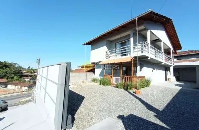 Casa com 5 quartos à venda na Rua José Marcos de Freitas, João Costa, Joinville