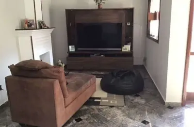 Casa com 3 quartos à venda na Rua José Paccos, Jardim São Paulo, Sorocaba
