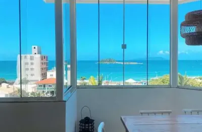 Apartamento mobiliado na segunda quadra com vista para o mar na praia de palmas