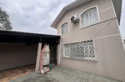Sobrado no boqueirão  frente rua muito espaço e conforto para vc e sua família