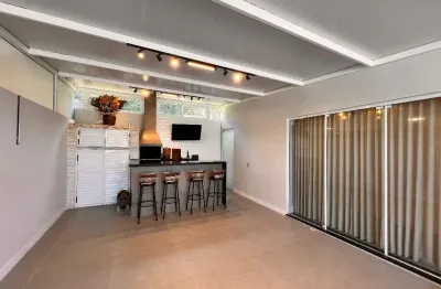 Casa em condomínio fechado com 3 quartos à venda na Rua Simão Brante, 543, Uberaba, Curitiba