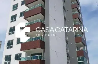 Apartamento com 2 quartos à venda no gravata, navegantes  por r$ 620.000