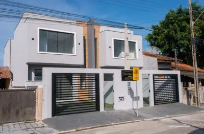Casa com 2 quartos à venda na praia de armação do itapocorói, penha  por r$ 420.000