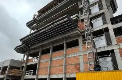 Apartamento com 2 quartos à venda no centro, navegantes  por r$ 720.000