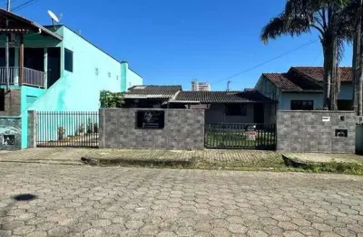 Terreno à venda no Centro, Penha 