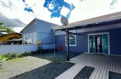 Casa com 2 quartos para alugar no gravata, navegantes  por r$ 2.500