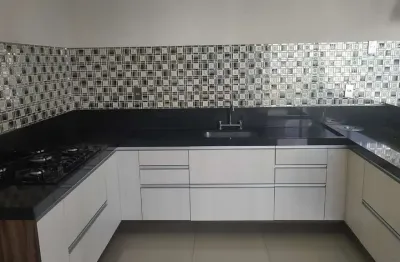 Casa em condomínio fechado com 3 quartos à venda no jardim panorama, indaiatuba , 174 m2 por r$ 940.000
