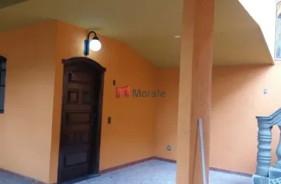 Casa com 4 quartos à venda na califórnia, belo horizonte  por r$ 740.000