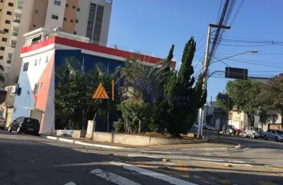Prédio com 10 salas para alugar na Avenida Água Fria, 177, Água Fria, São Paulo