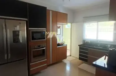 Casa com 4 dormitórios à venda, 170 m² por r$ 690.000 - villa branca - jacareí/sp