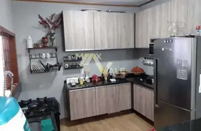 Sobrado com 5 dormitórios à venda, 200 m² por r$ 795.000,00 - jardim pararangaba - são josé dos cam