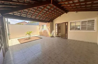 Casa com 3 quartos para alugar no Loteamento Villa Branca, Jacareí 