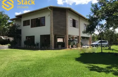 Casa a venda no condomínio de alto padrão vivendas do japi na divisa de jundiaí/itupeva ao lado da serra do japi.