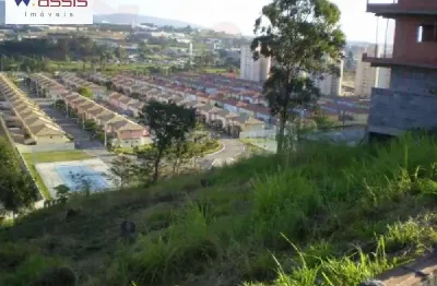 Terreno medindo 2.350 m²,declive, fácil acesso as rodovias