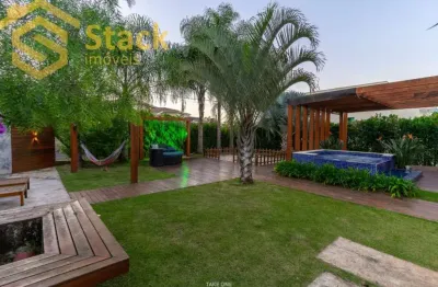 Casa térrea com 3 suítes  no condomínio fechado terras de santa teresa localizado  entre as cidades de vinhedo e itupeva!
