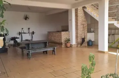 Casa à venda em jundiaí-sp 3 suítes e 3 vagas de garagem parque da represa