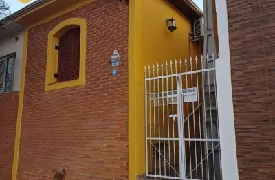 Casa a venda localizada na vila progresso jundiaí-sp. contendo 3 quartos, sala, banheiro social e cozinha. são151,0 m² de área util, e 169 m² terreno.