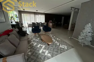 Casa térrea à venda com 4 suítes no condomínio tereza cristina-medeiros-jundiaí-sp