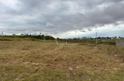 Terreno à venda na Rua Adelina Monari, Vila Santo Antônio, Votorantim