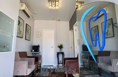 Sala comercial com 3 salas à venda na rua guararema, tabuleiro, camboriú, 47 m2 por r$ 790.000