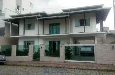 Casa com 5 quartos à venda na rua joão gomes, centro, camboriú, 270 m2 por r$ 1.800.000