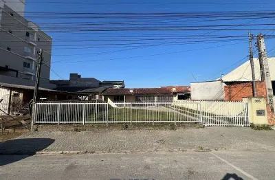 Casa com 3 quartos à venda na rua paulo faquetti, lídia duarte, camboriú, 70 m2 por r$ 800.000