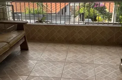 Casa disponível para locação em barueri jardim boa vista  próximo ao centro com 02 quartos