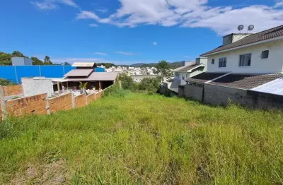 Terreno à venda na Rua Doutor Jayme Antunes Maciel, 56, Forquilhas, São José