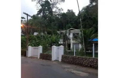 Angra dos Reis Portogalo casa condominio 4 quartos 5 vagas piscina