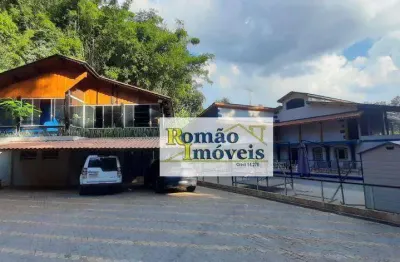 Luxuosa residência à venda no clube de campo de mairiporã/sp
