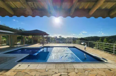 **viva a experiência de morar em uma casa moderna e sofisticada com vista para a serra da cantareira!!**