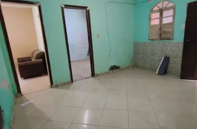 Casa com 5 quartos à venda na Rua Juracy Magalhães, Paripe, Salvador