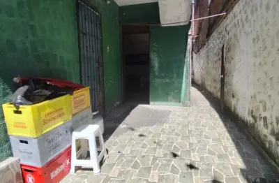 Casa comercial à venda na Rua Teixeira Mendes, Alto das Pombas, Salvador