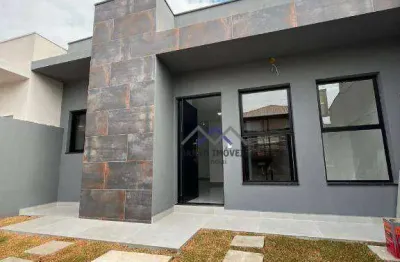 Casa térrea, recém construida, com três dormitórios