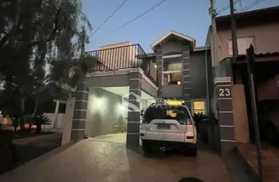 Sobrado com 3 dormitórios para alugar, 140 m² por r$ 5.000,00/mês - portal das acácias - indaiatuba/sp