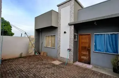 Casa com 3 quartos à venda na Rua Noel Rosa, 813, Brasília, Cascavel