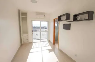 Apartamento para locação com 01 quarto, móveis planejados, ar condicionado e 01 vaga de garagem. próximo ao centro. desocupação prevista para18/09/25