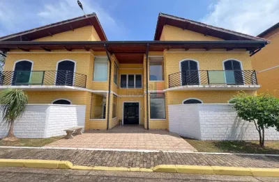 Apartamento térreo 02 quartos, sala, cozinha, banheiro, quintal e garagem coberta. na avenida tremembé-taubaté