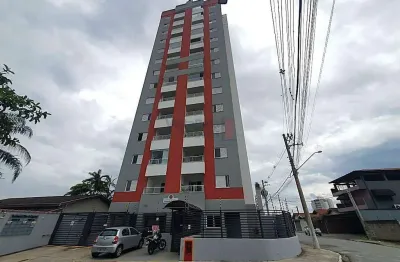 Excelente apto para locação com 2 dormitórios sendo 1 suite, varanda gourmet, vaga de garagem coberta.